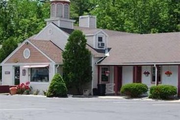 Lenox Motel Lenox Massachusetts