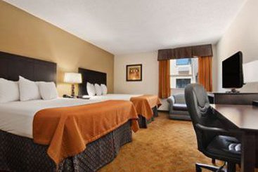 Hotel Baymont Inn & Suites Lubbock  | Lubbock | Texas | United States 2