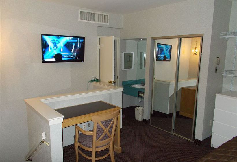 Madison Suites Hotel  | Somerset | New Jersey | United States 11