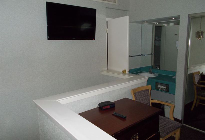 Madison Suites Hotel  | Somerset | New Jersey | United States 19