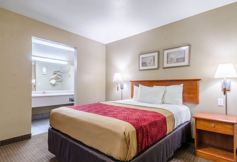 Hotel Econo Lodge Inn & Suites Overland Park  | Overland Park | Kansas | United States 11