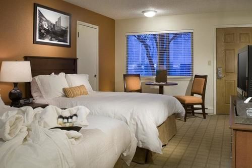 Hotel Molly Gibson Lodge  | Aspen | Colorado | United States 14