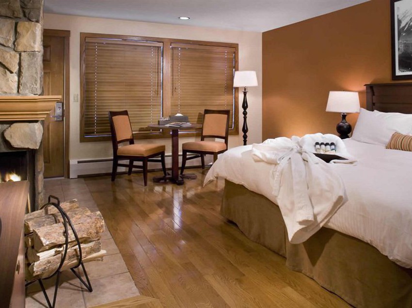 Hotel Molly Gibson Lodge  | Aspen | Colorado | United States 3