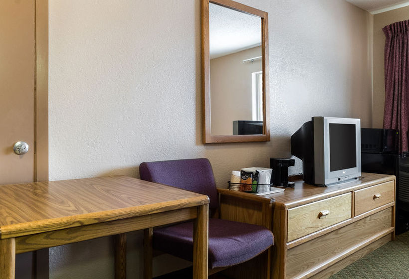 Hotel Rodeway Inn  | Fargo | North Dakota | United States 14