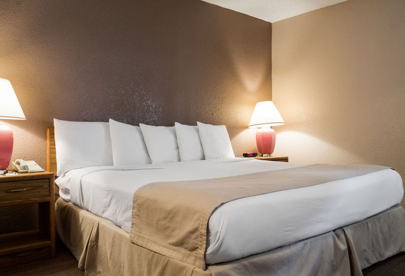 Hotel Rodeway Inn  | Fargo | North Dakota | United States 15