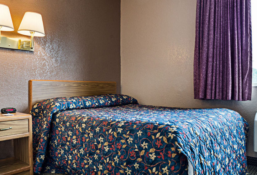 Hotel Rodeway Inn  | Fargo | North Dakota | United States 5