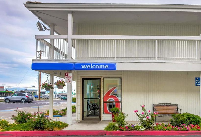Motel 6 Medford North   | Medford | Oregon | United States 1