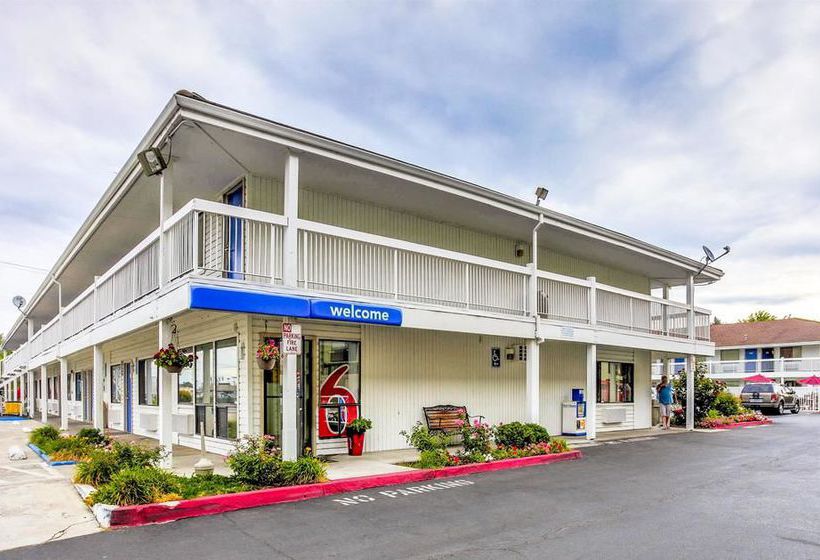 Motel 6 Medford North   | Medford | Oregon | United States 3