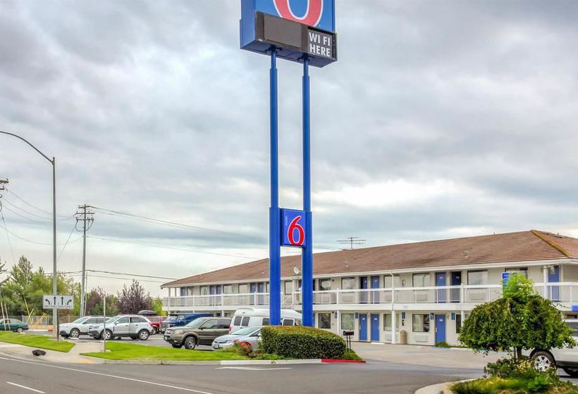 Motel 6 Medford North   | Medford | Oregon | United States 7