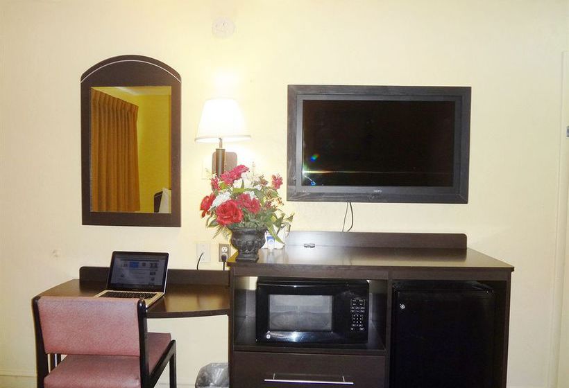 Motel Americas Best Value Inn Goldsboro  | Goldsboro | North Carolina | United States 10