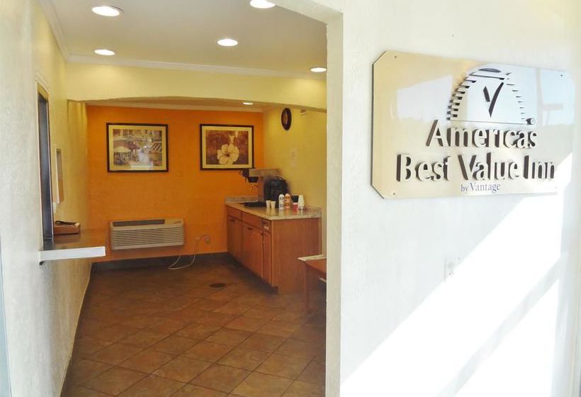 Motel Americas Best Value Inn Goldsboro  | Goldsboro | North Carolina | United States 17