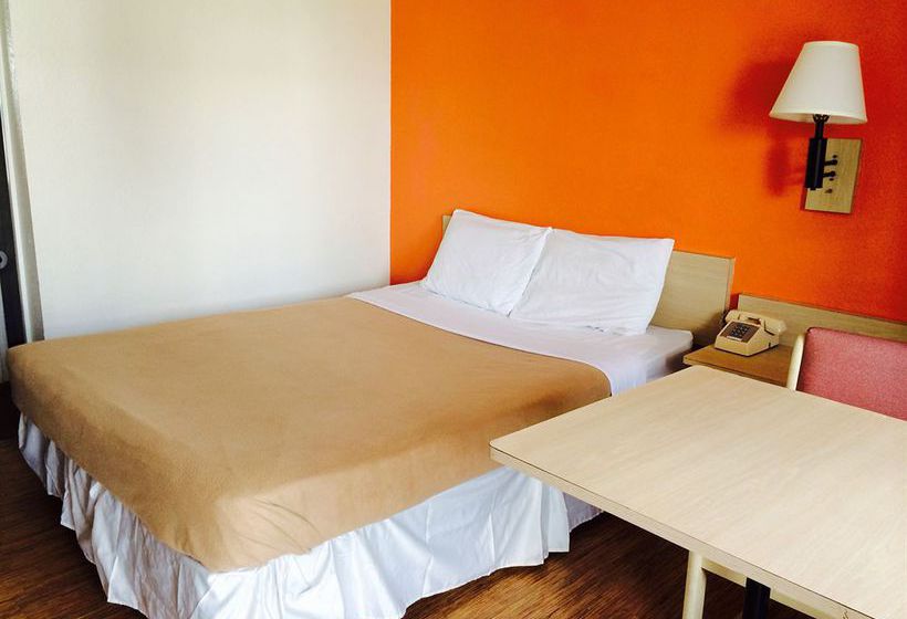 Motel 6 Northeast  | Norcross | Georgia | United States 4