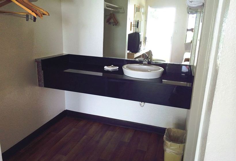 Motel 6 Northeast  | Norcross | Georgia | United States 7