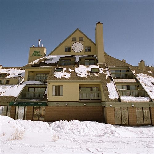 Mountain Green Ski & Golf Resort  | Killington | Vermont | United States 2