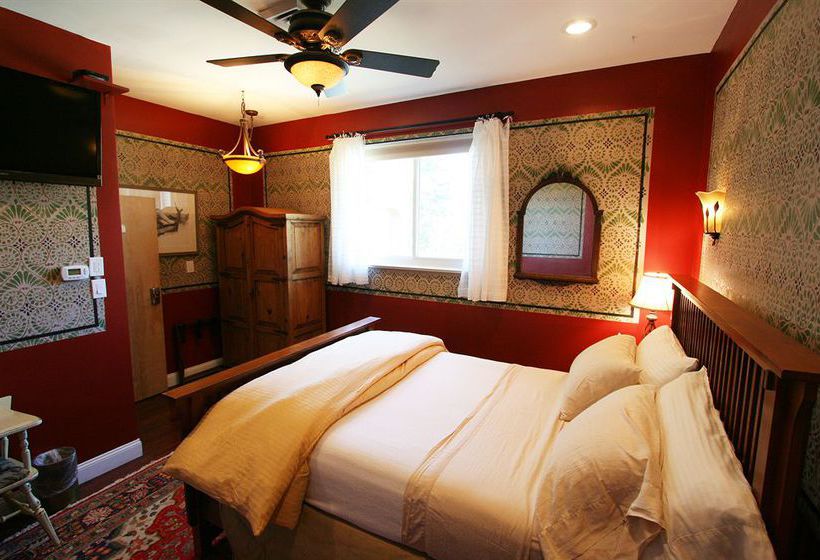 Alpenhof Bed & Breakfast  | Sitka | Alaska | United States 5