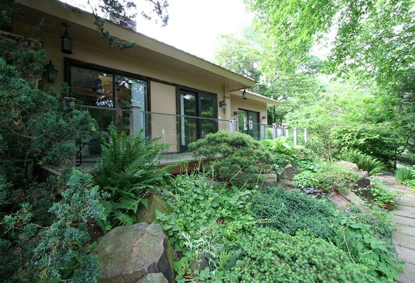 Alpenhof Bed & Breakfast  | Sitka | Alaska | United States 6