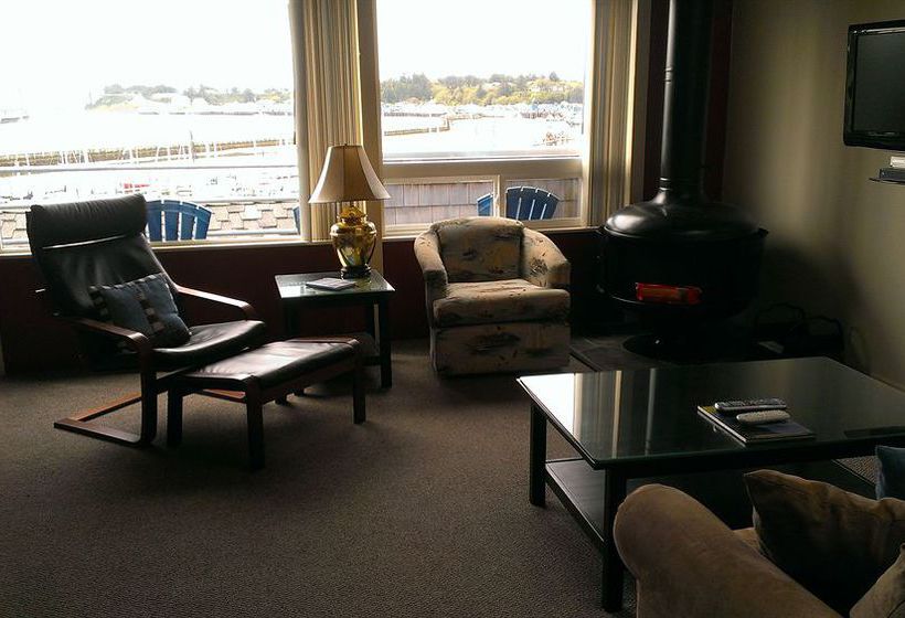 Embarcadero Resort Hotel  | Newport | Oregon | United States 11