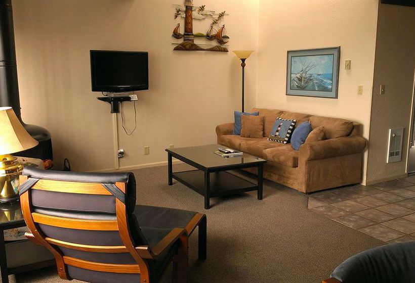 Embarcadero Resort Hotel  | Newport | Oregon | United States 12