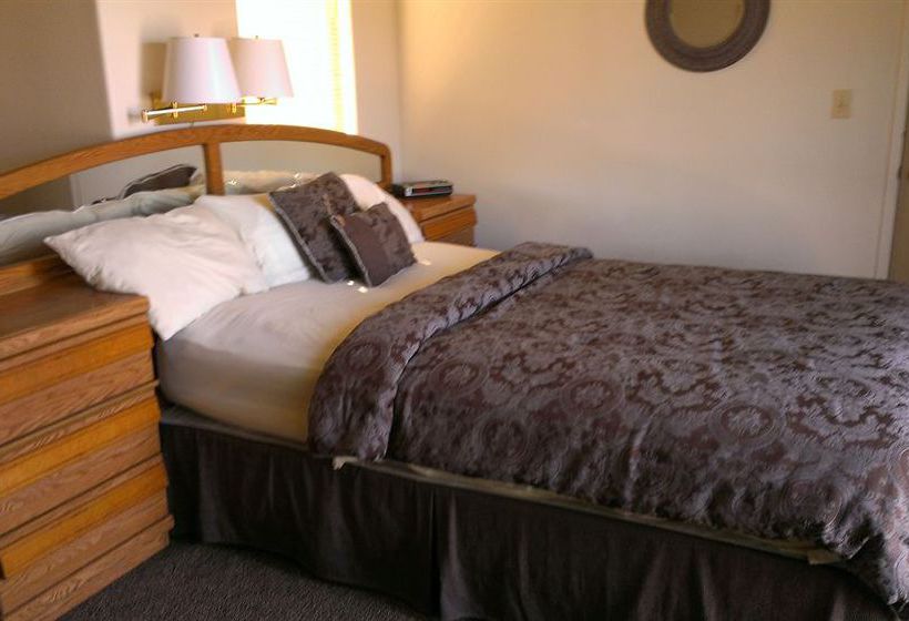 Embarcadero Resort Hotel  | Newport | Oregon | United States 14