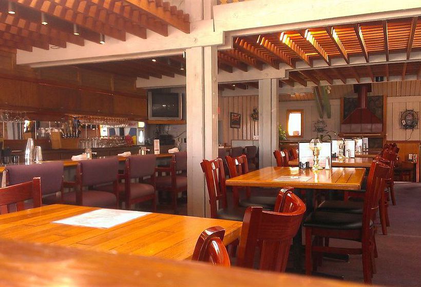 Embarcadero Resort Hotel  | Newport | Oregon | United States 16