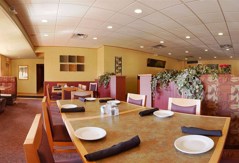 Red Lion Hotel Airport  | Portland | Oregon | United States 4