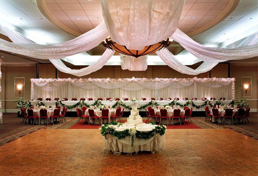 Radisson Paper Valley Hotel  | Appleton | Wisconsin | United States 9