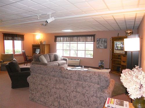 Hotel Paradise Motor Inn  | Bennington | Vermont | United States 15