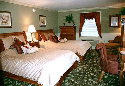 Hotel Paradise Motor Inn  | Bennington | Vermont | United States 8