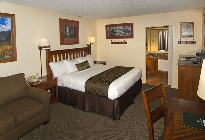 Hotel Pokolodi Lodge  | Snowmass Village | Colorado | United States 14