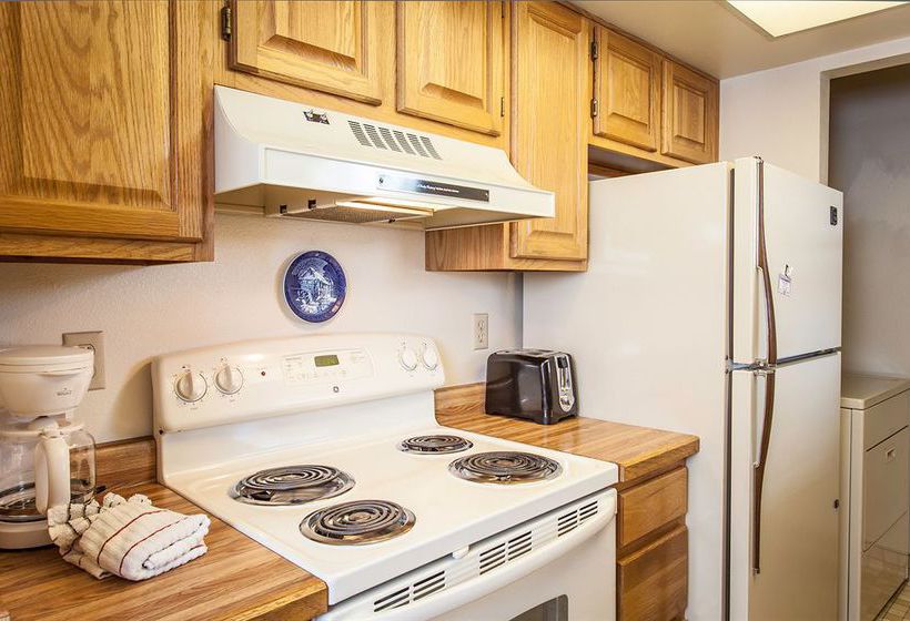 Powderwood Resort  | Park City | Utah | United States 5