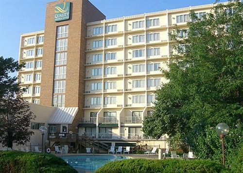 Quality Hotel & Suites Central  | Cincinnati | Ohio | United States 6