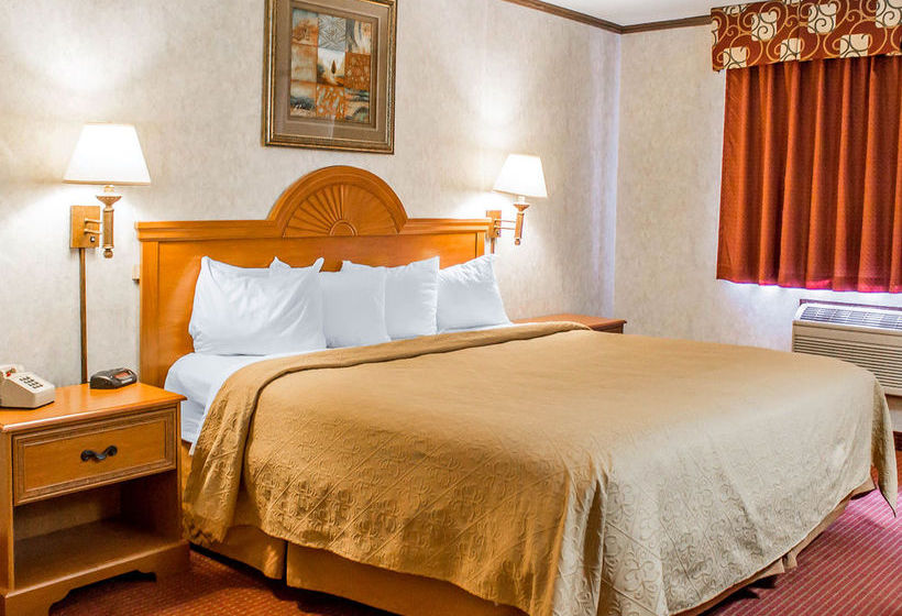 Hotel Quality Inn  | Perrysburg | Ohio | United States 10