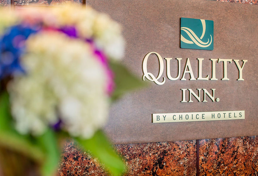 Hotel Quality Inn & Conference Center  | Brattleboro | Vermont | United States 11
