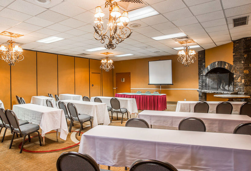 Hotel Quality Inn & Conference Center  | Brattleboro | Vermont | United States 14