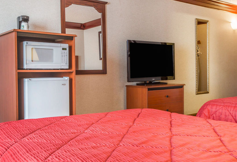 Hotel Quality Inn & Conference Center  | Brattleboro | Vermont | United States 16