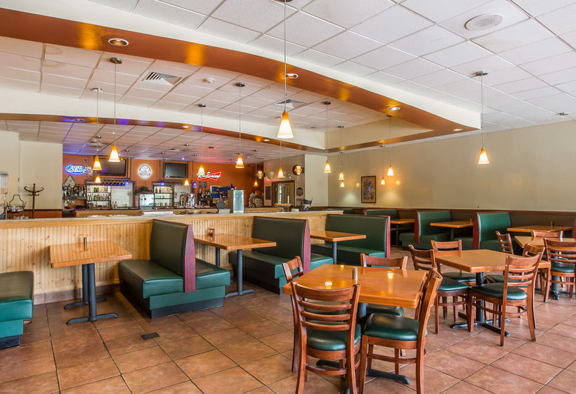 Hotel Quality Inn & Conference Center  | Brattleboro | Vermont | United States 5