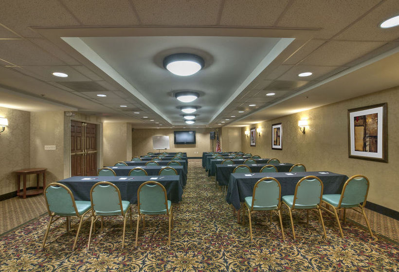 Clarion Collection Hotel Arlington Court Suites  | Arlington | Virginia | United States 11