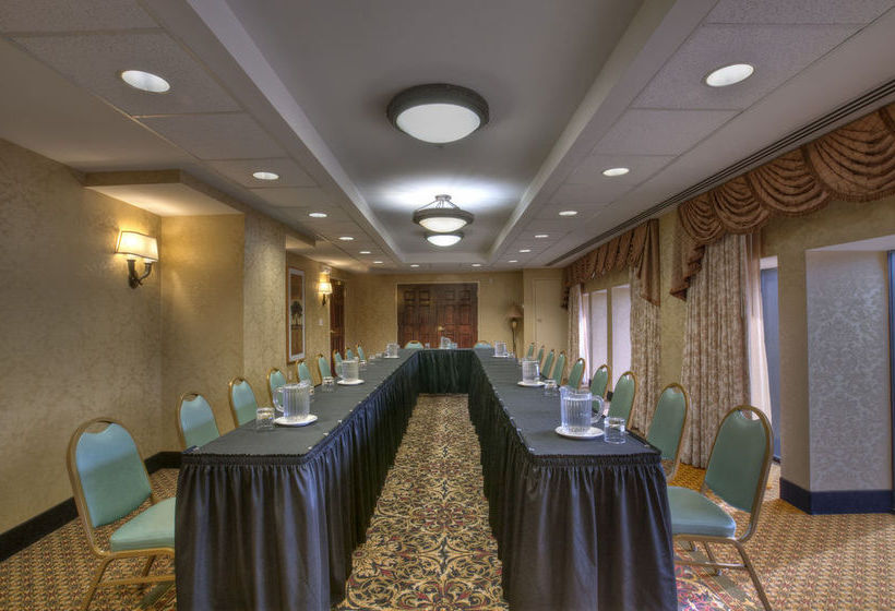 Clarion Collection Hotel Arlington Court Suites  | Arlington | Virginia | United States 19