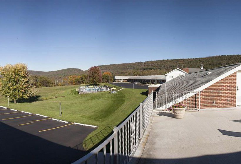 Hotel Quality Inn Breeze Manor 