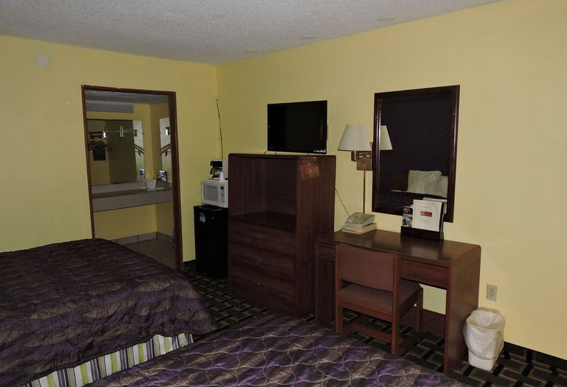 Hotel Budget Host Inn  | Hutchinson | Kansas | United States 1