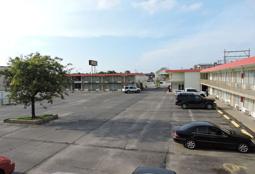 Hotel Budget Host Inn  | Hutchinson | Kansas | United States 3