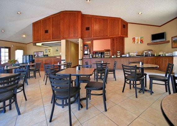 Hotel Quality Inn & Suites Garden Of The Gods  | Colorado Springs | Colorado | United States 11