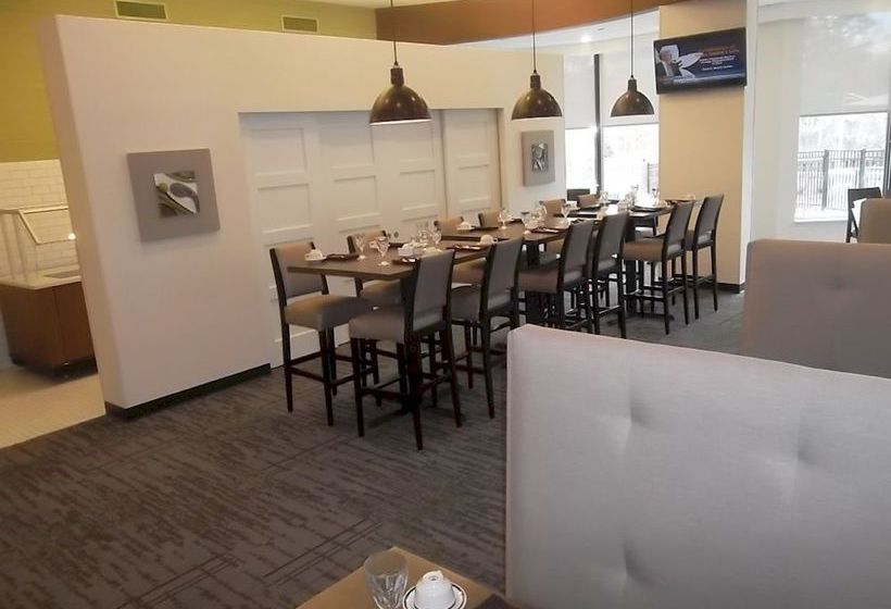 Park Lane Hotel at Four Seasons