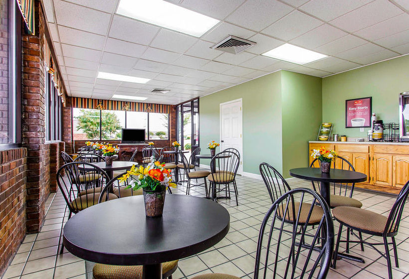 Hotel Quality Inn  | Kernersville | North Carolina | United States 11