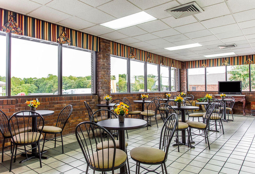 Hotel Quality Inn  | Kernersville | North Carolina | United States 12