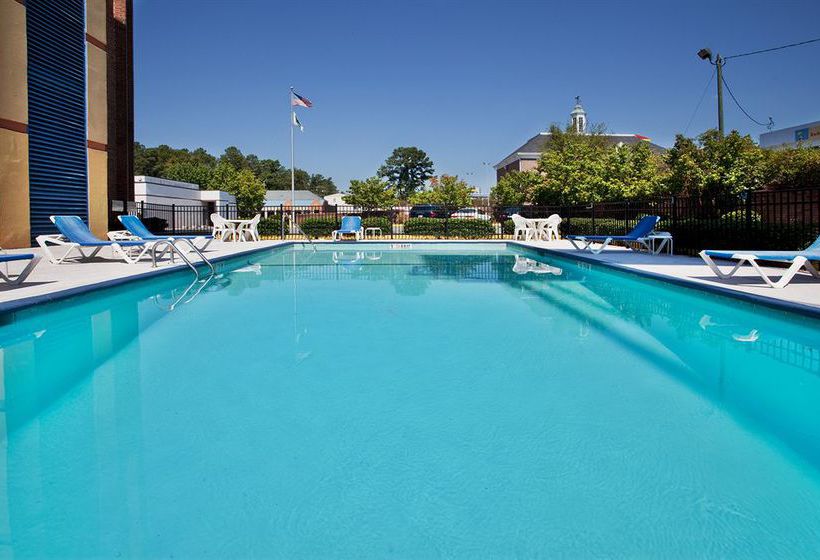 Hotel Holiday Inn Express Macon  | Macon | Georgia | United States 12