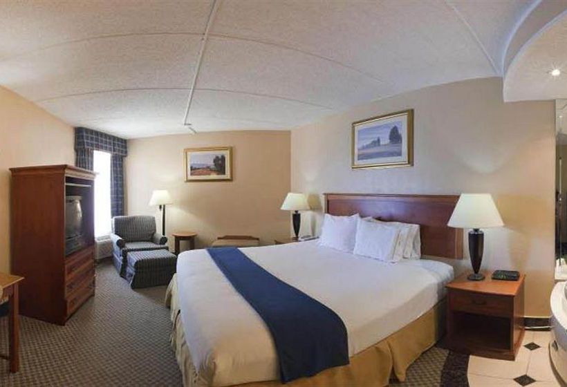 Hotel Holiday Inn Express Macon  | Macon | Georgia | United States 14
