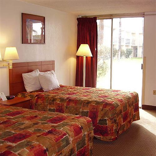 Hotel Days Inn Phoenix - I 17 & Thomas  | Phoenix | Arizona | United States 9