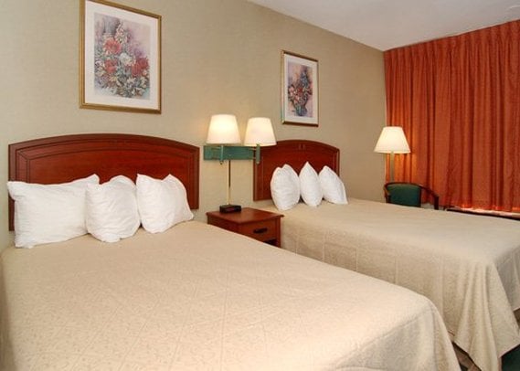 Hotel Quality Inn & Suites Skyways New Castle  | New Castle | Delaware | United States 1