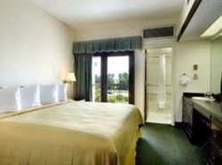 Hotel Quality Suites Convention Center Charleston  | Charleston | South Carolina | United States 5